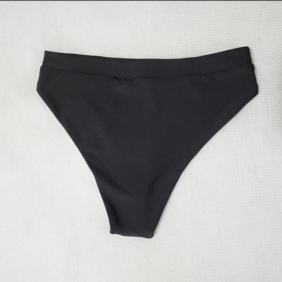 ❌SOLD❌Black Swim Set - Picture 7 of 7